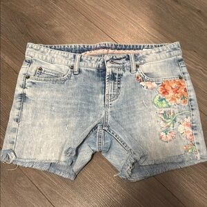 Cambio Jeans | Floral Embroidered Denim Shorts